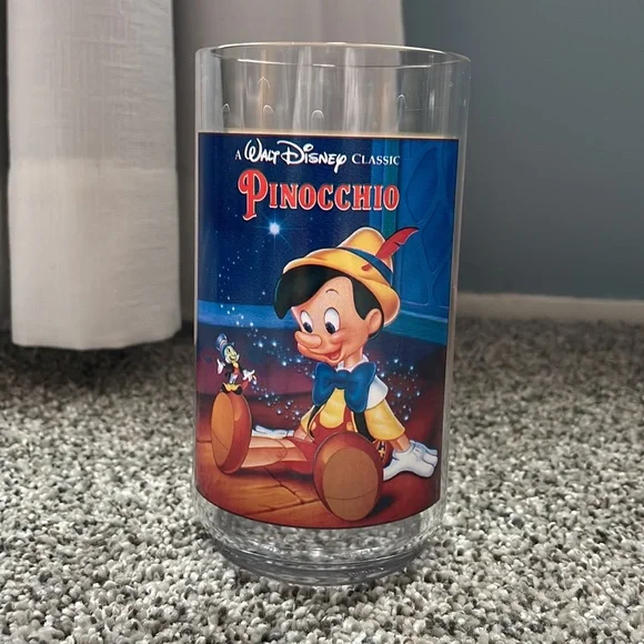 DISNEY 1994 Vintage Cup Collector Series, Pinocchio - Picture 6 of 7